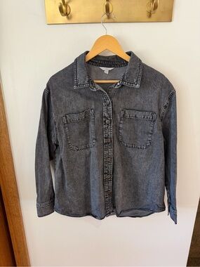 Time and Tru faded Black Button-Front Denim Shirt Large